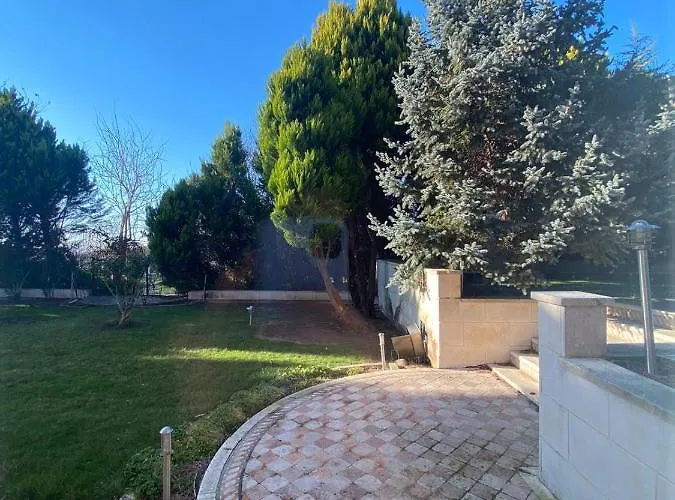 Gazitepe'de 3 Katli, Havuzlu Lueks Βίλα Σηλυβρία