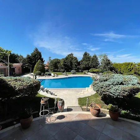 וילה Gazitepe'de 3 Katli, Havuzlu Lueks סיליברי